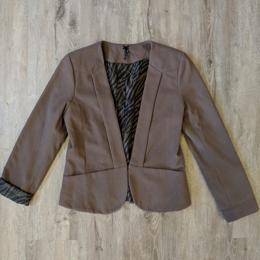 Medium Taupe Blazer